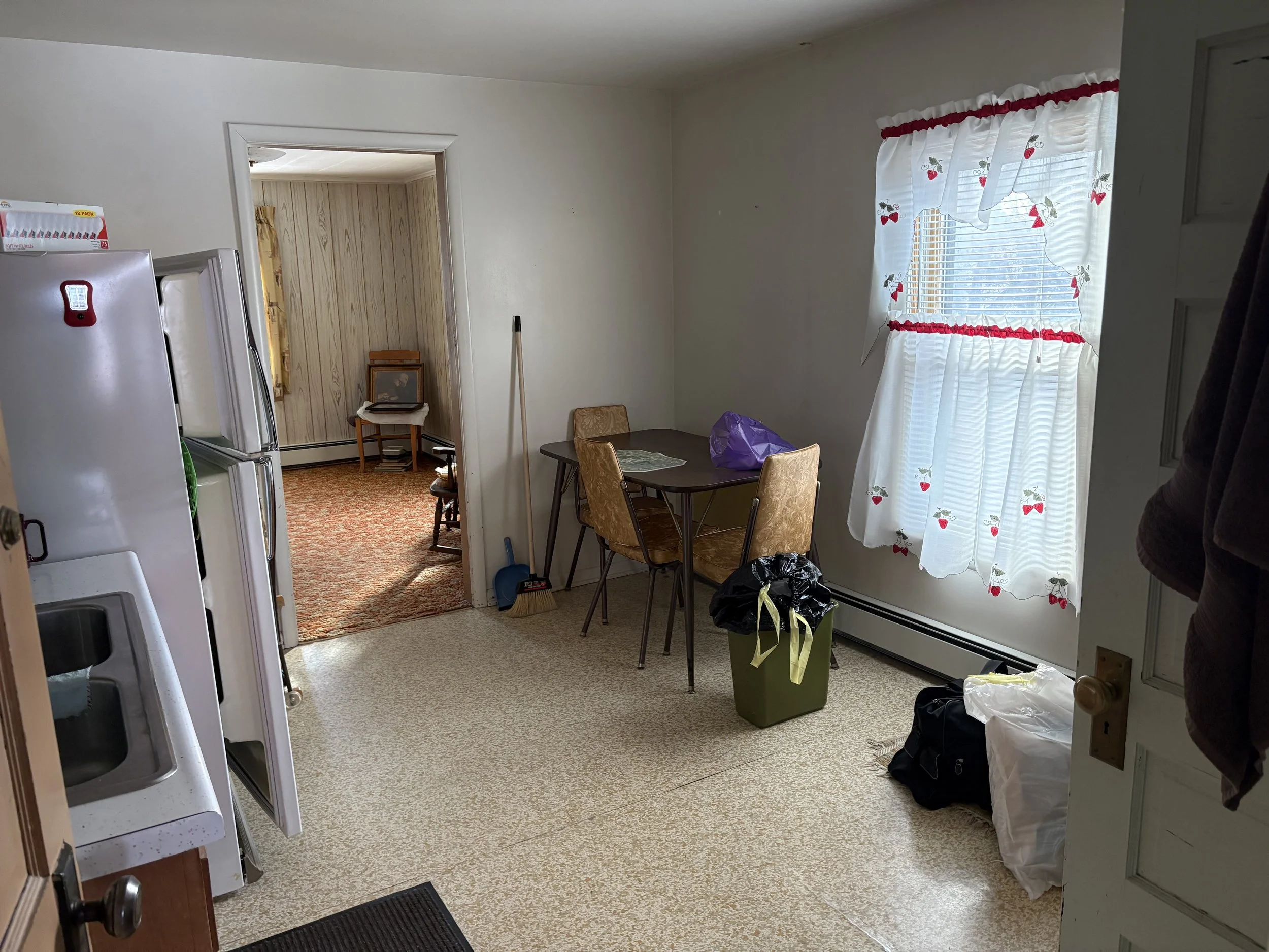2nd kitchen.jpeg