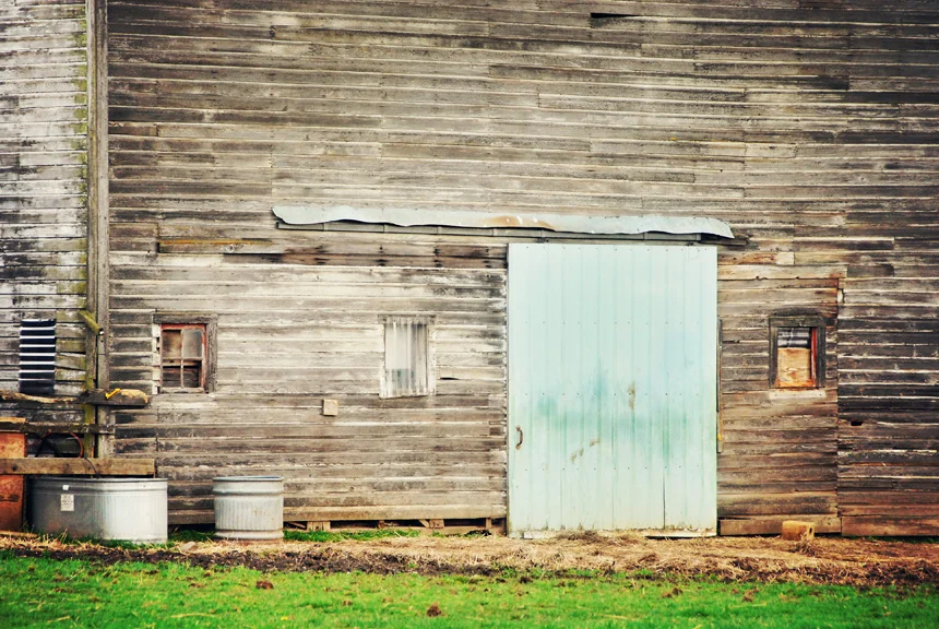teal barn door.jpg