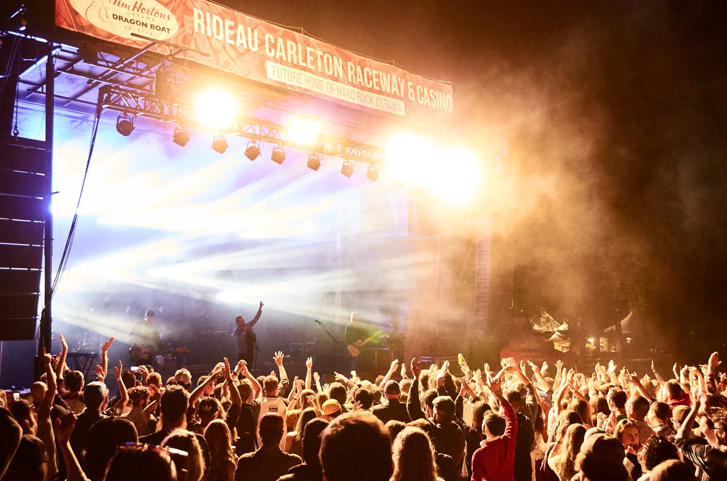 Sam Roberts Band 565.jpg