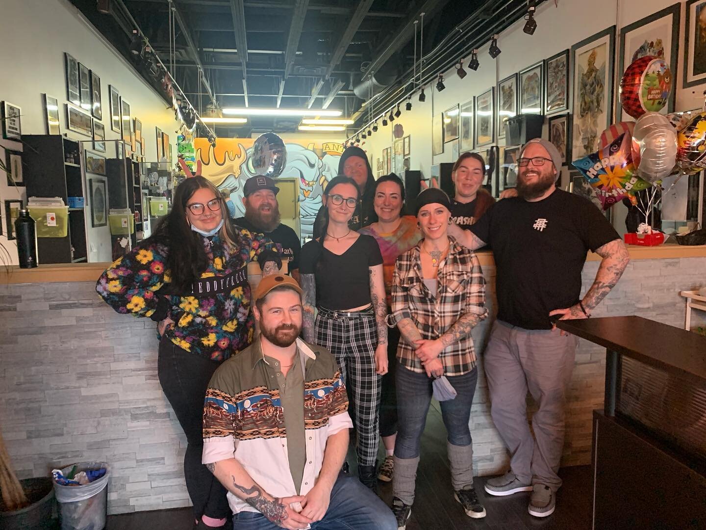 Just wanted to say thanks to the awesome crew over at Anthem Tattoo in Sherwood Park  for a really fun time during our first guest spot of the year!! You all were awesome 😊

#yegtattoo #yegtattooartist #edmontontattoo #edmontontattooartist #beehaven