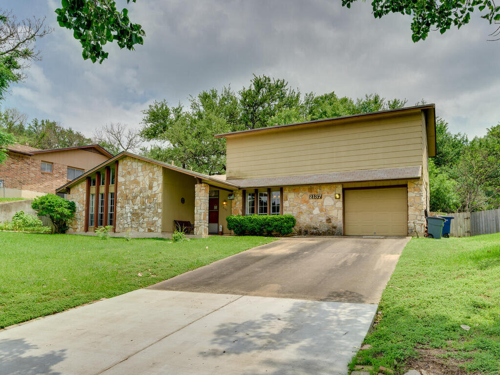 2137 Barton Hills Dr Austin TX 78704 USA-001-002-Barton Hills-MLS_Size.jpg