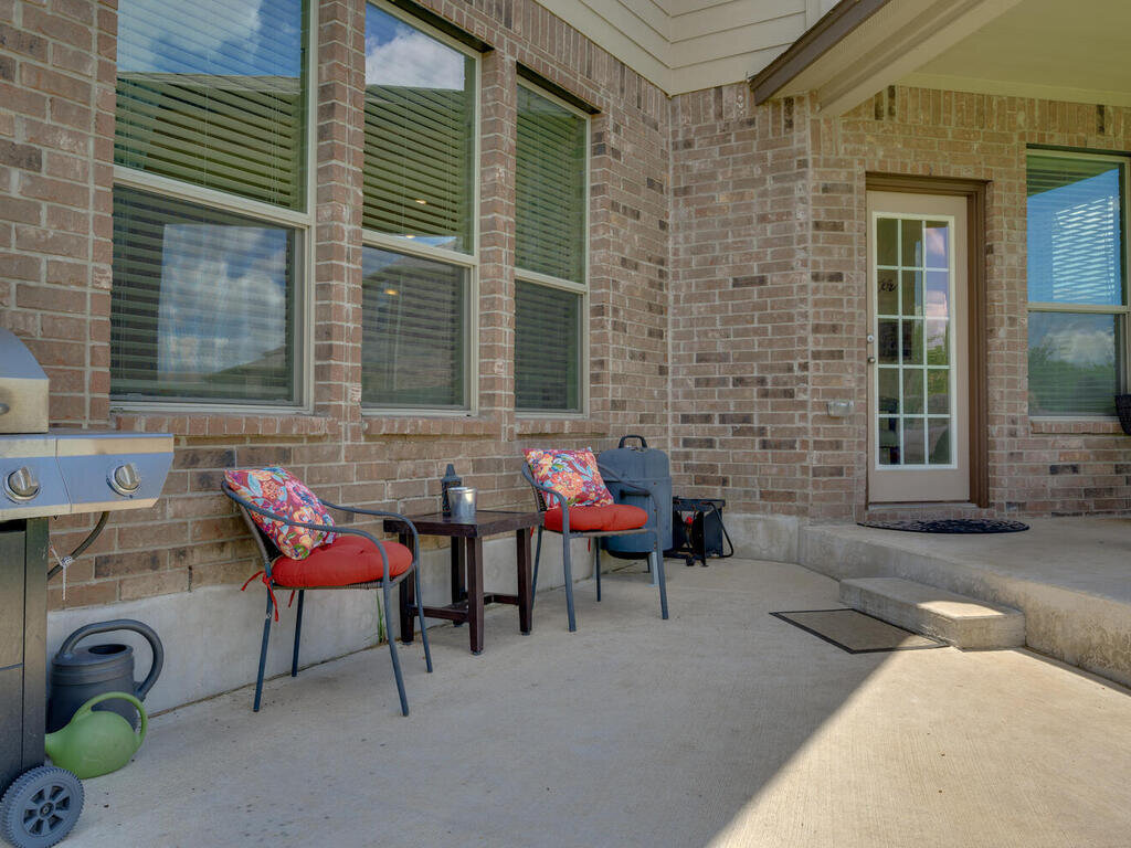 1304 Decatur Ct Leander TX 78641 USA-040-017-1304 Decatur-MLS_Size.jpg