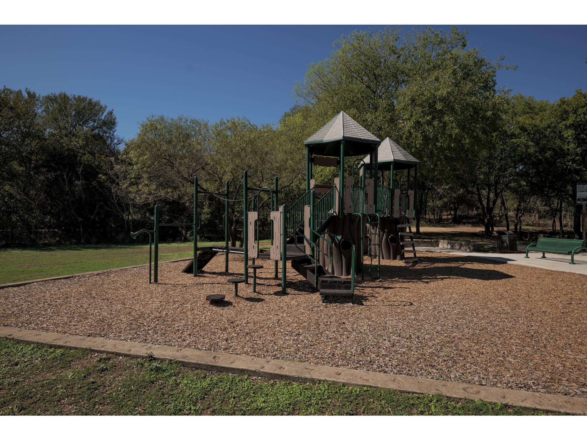 1308 Highknoll Ln Georgetown TX 78628 USA-082-079-Highknoll   82-MLS_Size.jpg