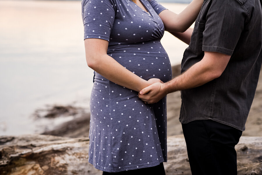 maternity-photography-vancouver-wa-4.jpg