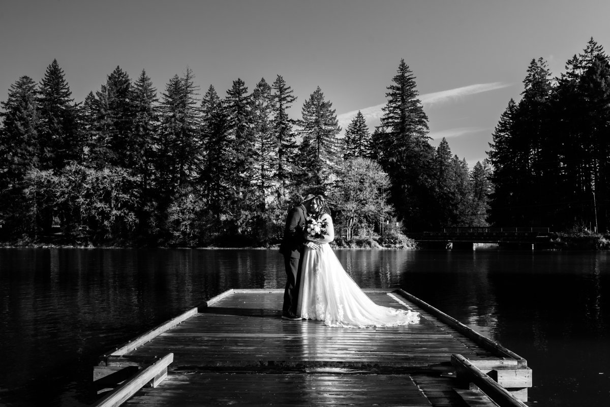 brittney-corey-photography-wa-washington-vancouver-bridal-wedding.jpg