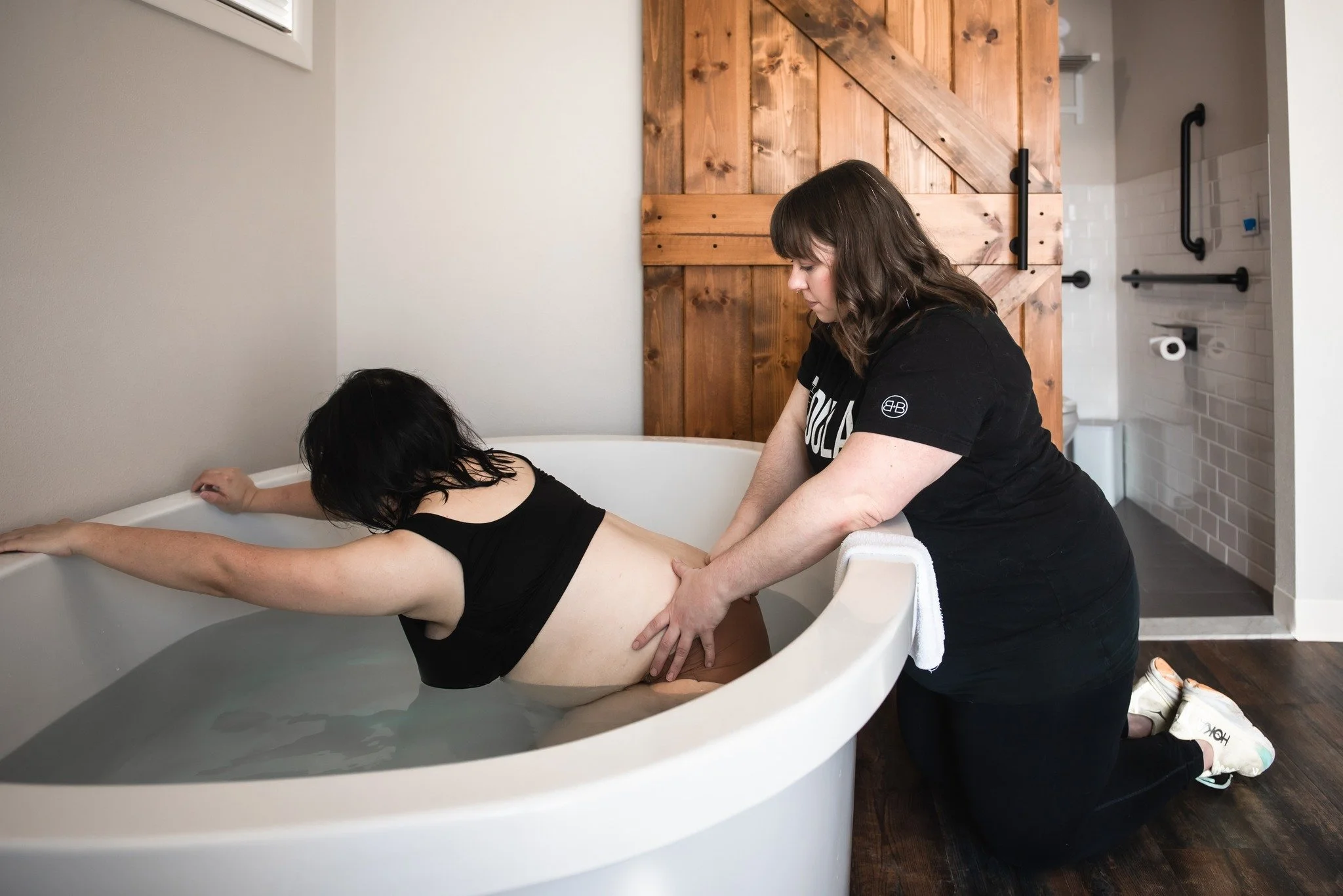 If you&rsquo;re looking for a 100% staged, smile at the camera, business branding photography session, I may not be the one for you.  Sure, I CAN do those images (and I will if you really want me to) but my LOVE and specialty is focused around the &l