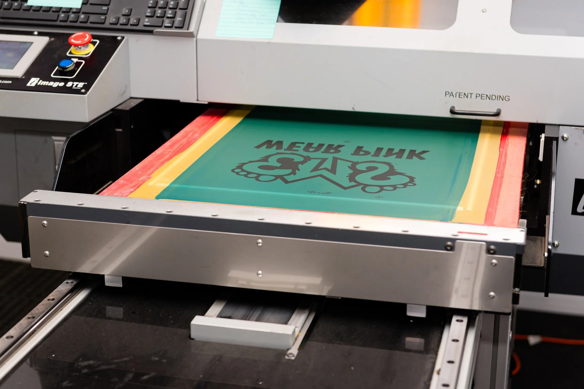 If you&rsquo;re looking for a 100% staged, smile at the camera, business branding photography session, I may not be the one for you. Sure, I CAN do those images (and I will if you really want me to) but my LOVE and specialty is focused around the &ld