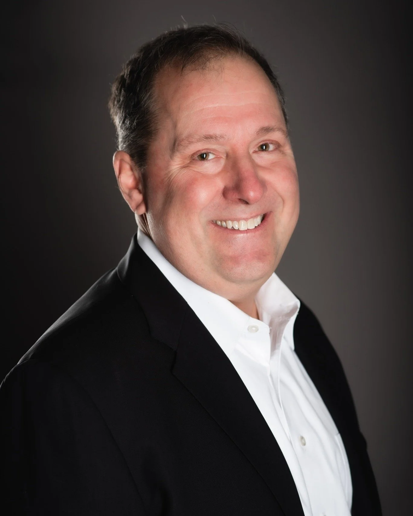 You&rsquo;ve scheduled your business branding photography session&hellip; Yay!  But now you&rsquo;re stressing about the BIG question that EVERYONE asks: &ldquo;What do I wear??&rdquo;.

 The answer to this question can vary depending on your specifi