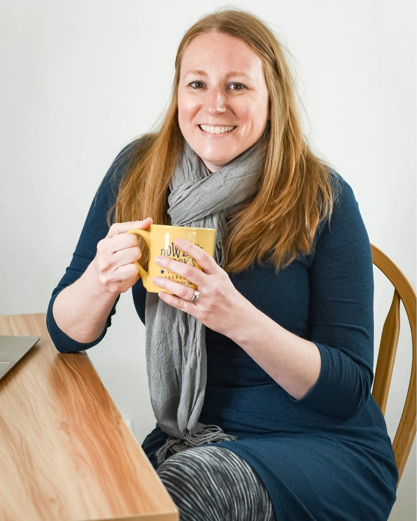 You&rsquo;ve scheduled your business branding photography session&hellip; Yay!  But now you&rsquo;re stressing about the BIG question that EVERYONE asks: &ldquo;What do I wear??&rdquo;.

 The answer to this question can vary depending on your specifi