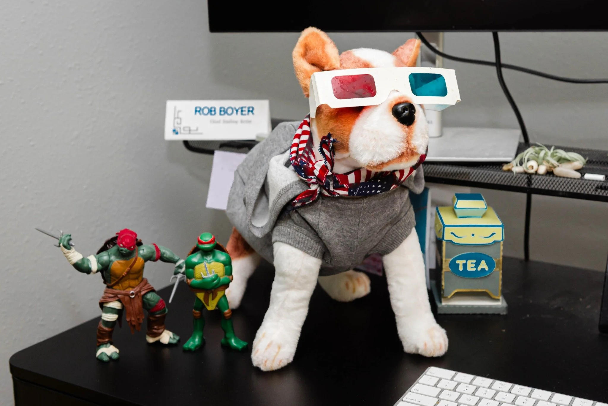 What are the top 4 locations in Vancouver for your branding photos?

This question is impossible to answer.

Why?  Because everyone and every business is different.  Your vibe is different. Your goals for your photos are different. The job that you d