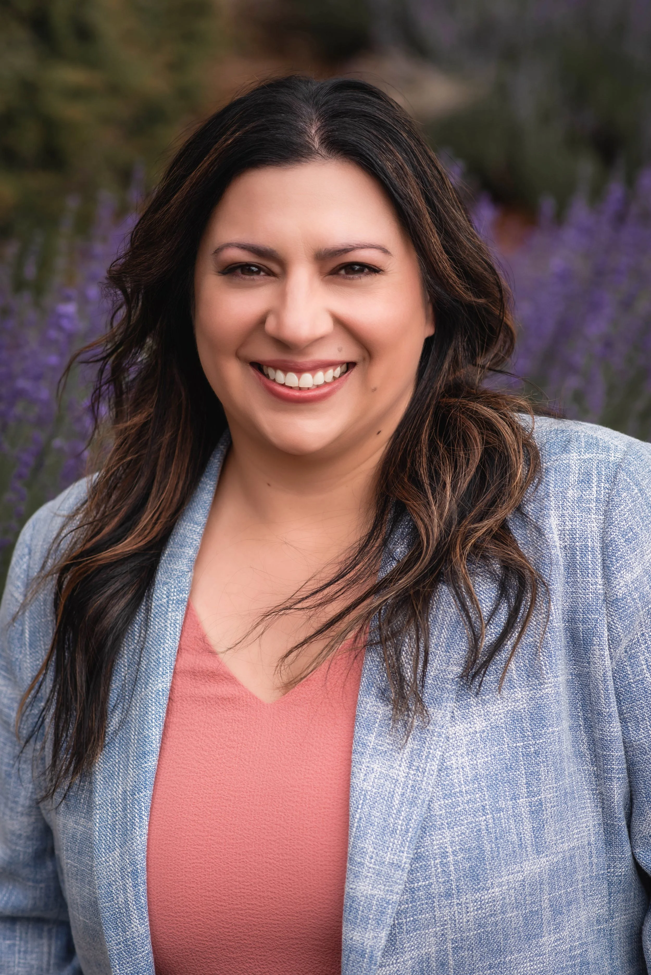  Outdoor headshot of a female sales representative in Vancouver, Washington 