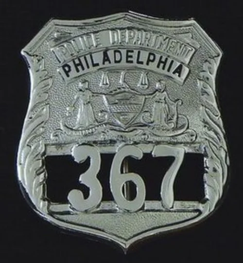280px-PhiladelphiaBadge.jpg