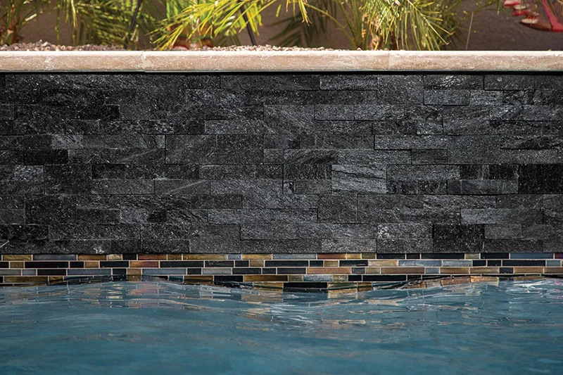 LedgerStone_Black_3746.jpg