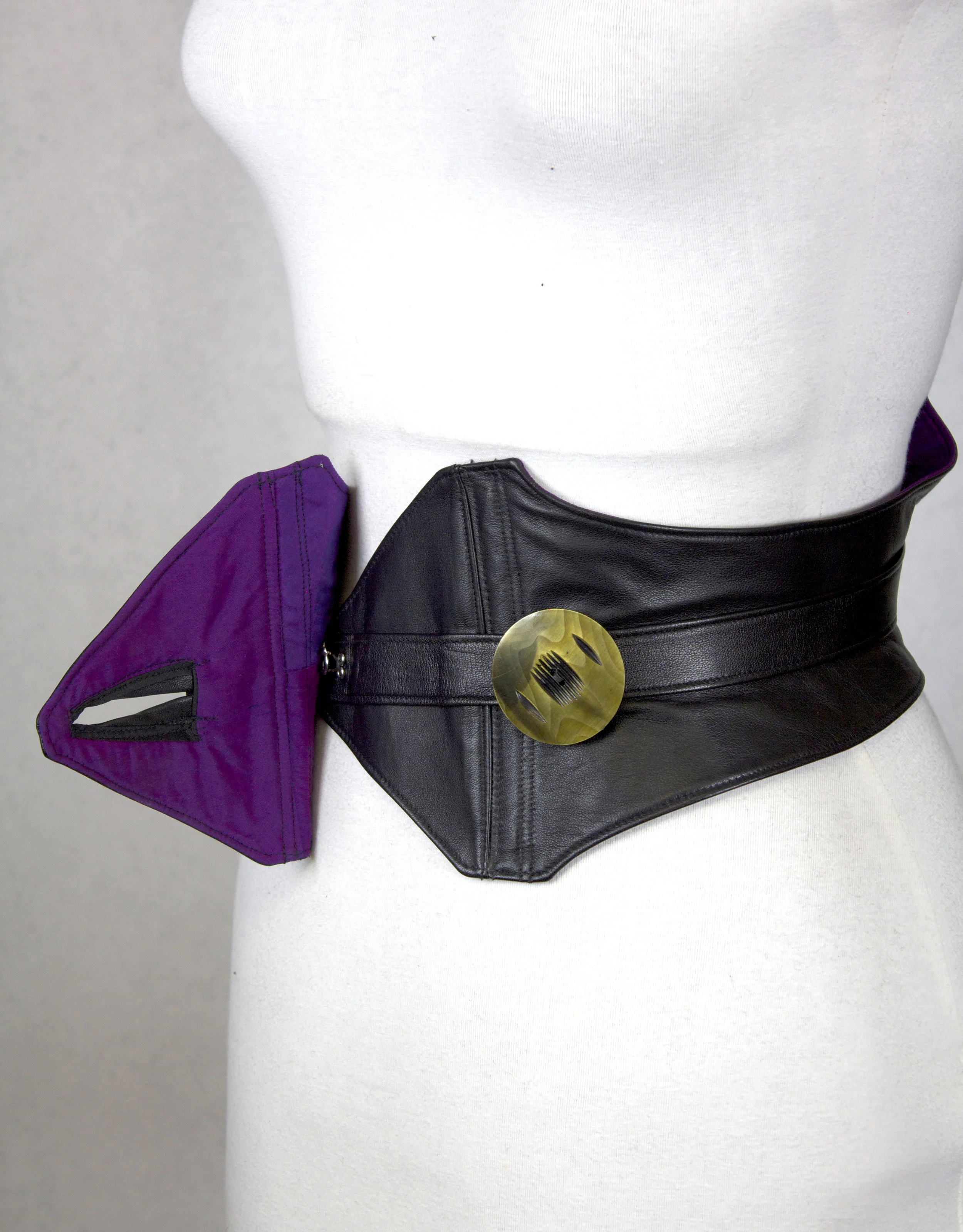 Photo taken by: Paloma Soledad Corset Belt