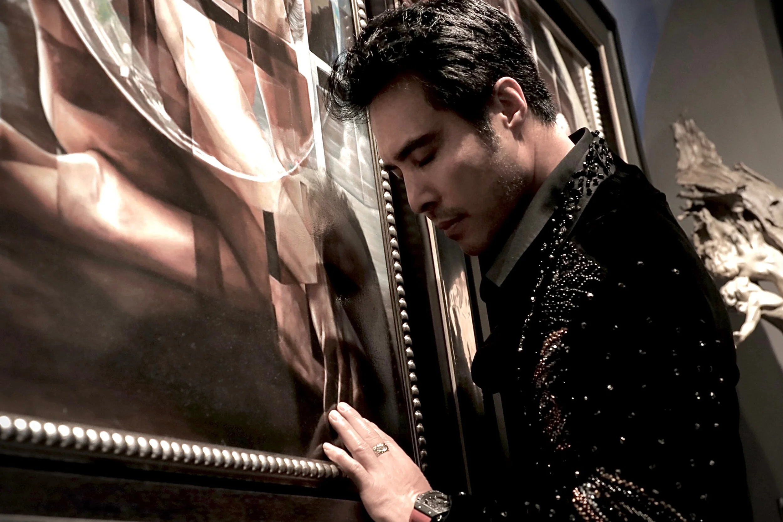 Sir Daniel Winn, Sculpting The History of The Arts