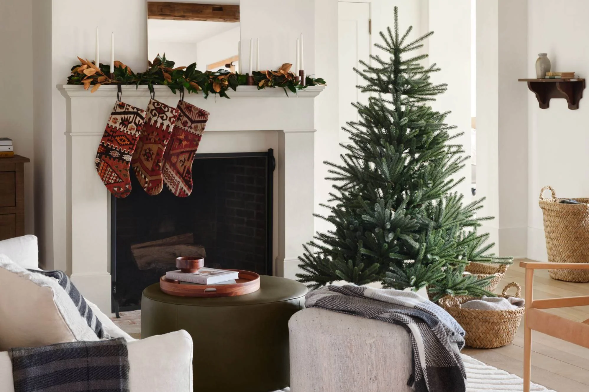 Eco-Friendly Gift Ideas for the Whole Family