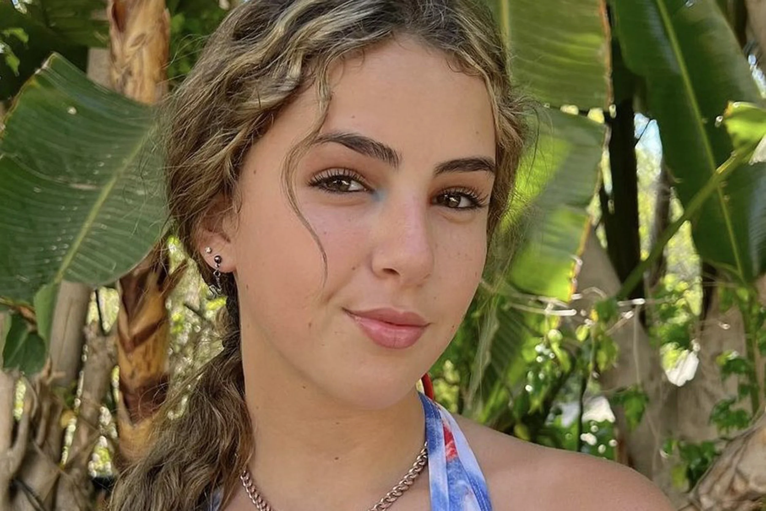 Lexy Kolker - Friends, Family, & Hollywood