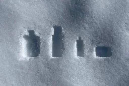 Snow-Kissed Style: The Beauty Trends Taking Over Winter