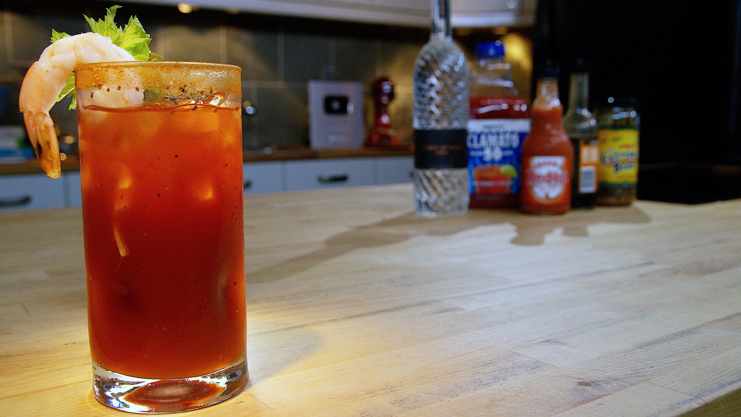 How To Mix A Classic Caesar Cocktail — Glen & Friends Cooking