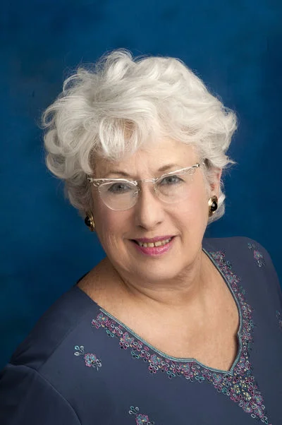 new headshot.jpg