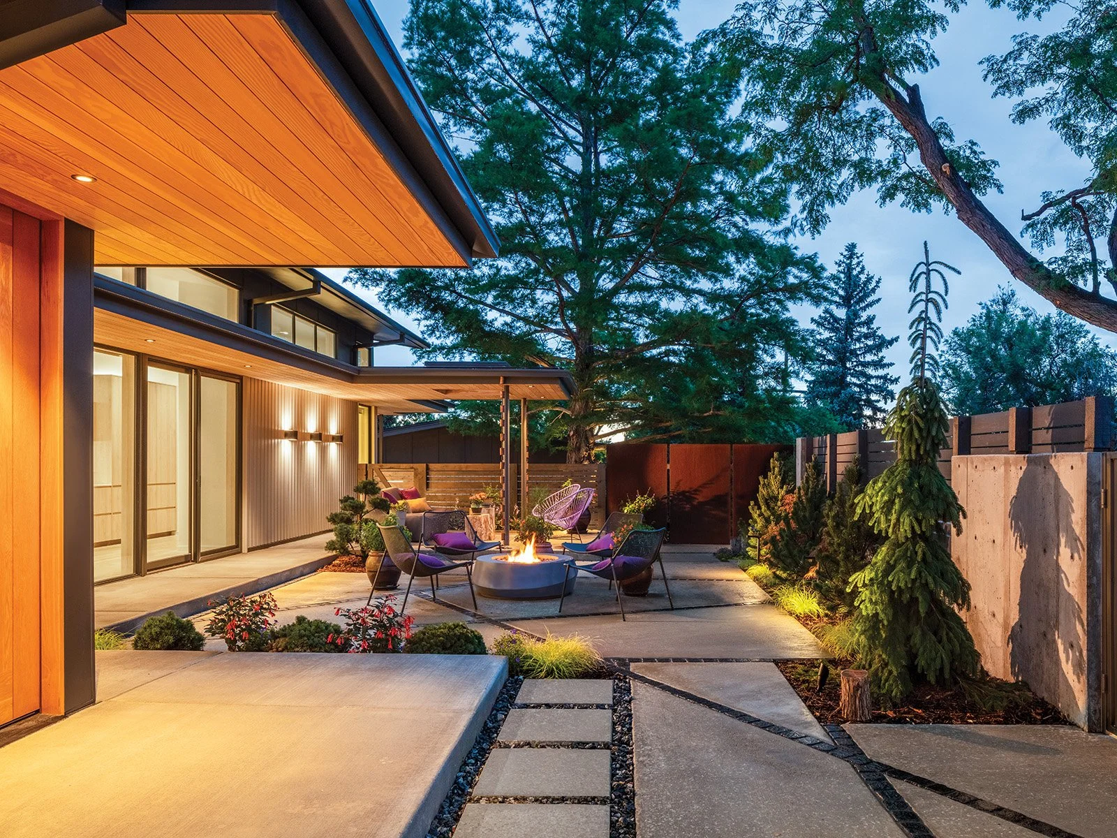 Tour an East Boulder Home That Captures Colorado’s Natural Splendor