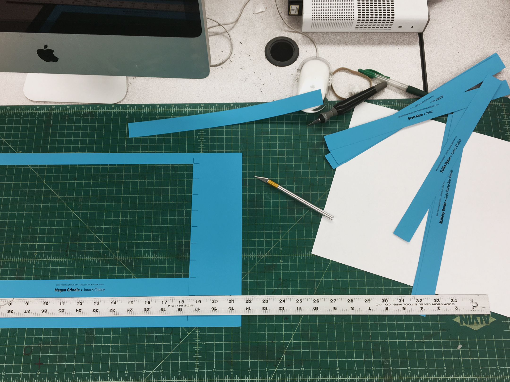 cutting_awardee_name_tags.jpg