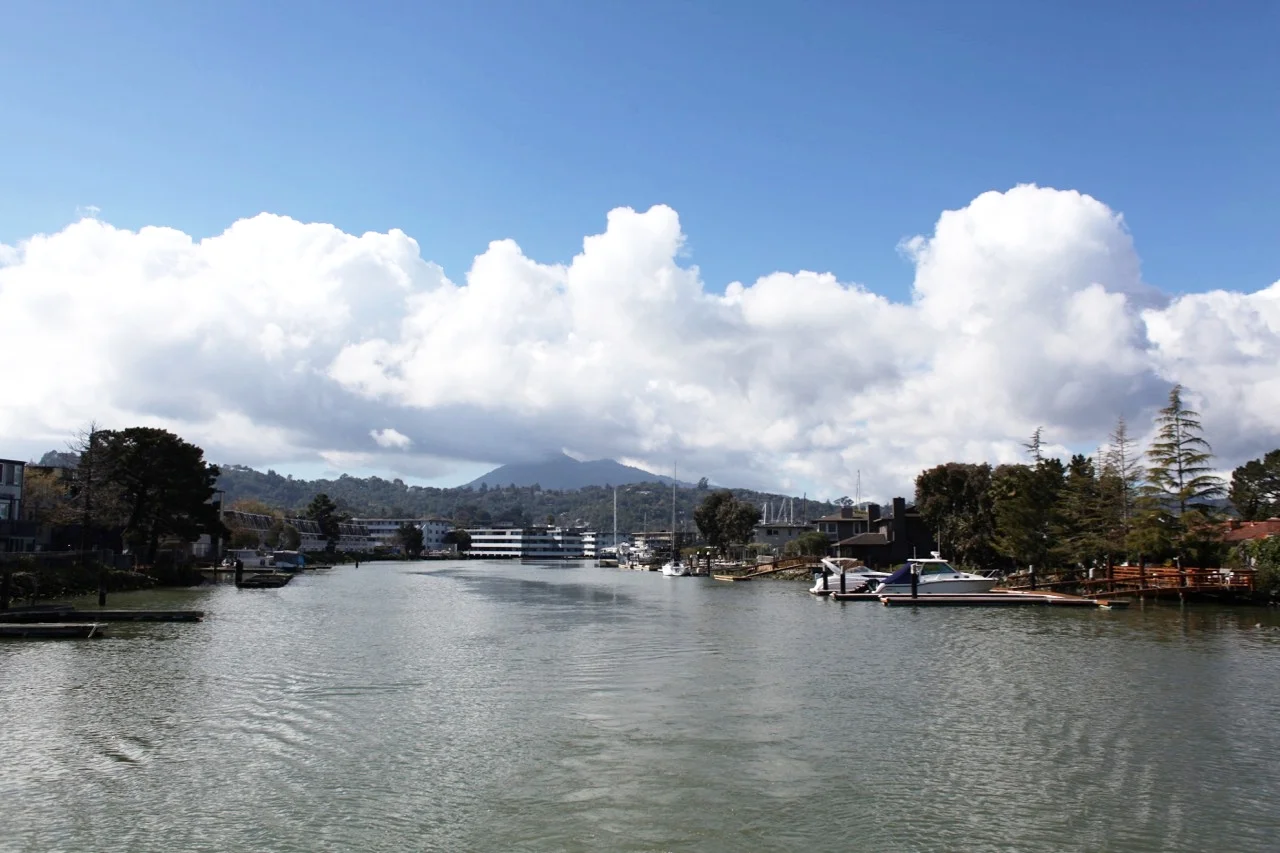 Cruising down the channel aboard the freshly christened Catalina Wine Mixer.