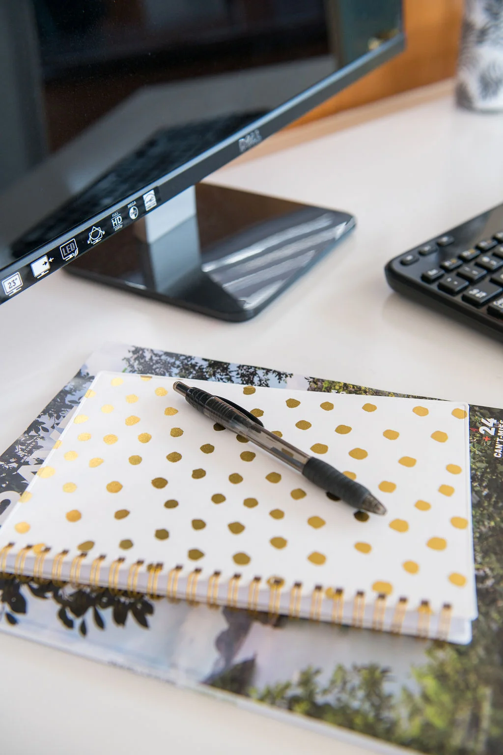 15 Bad Work Habits I'm Ditching This Year (and You Should, Too!)