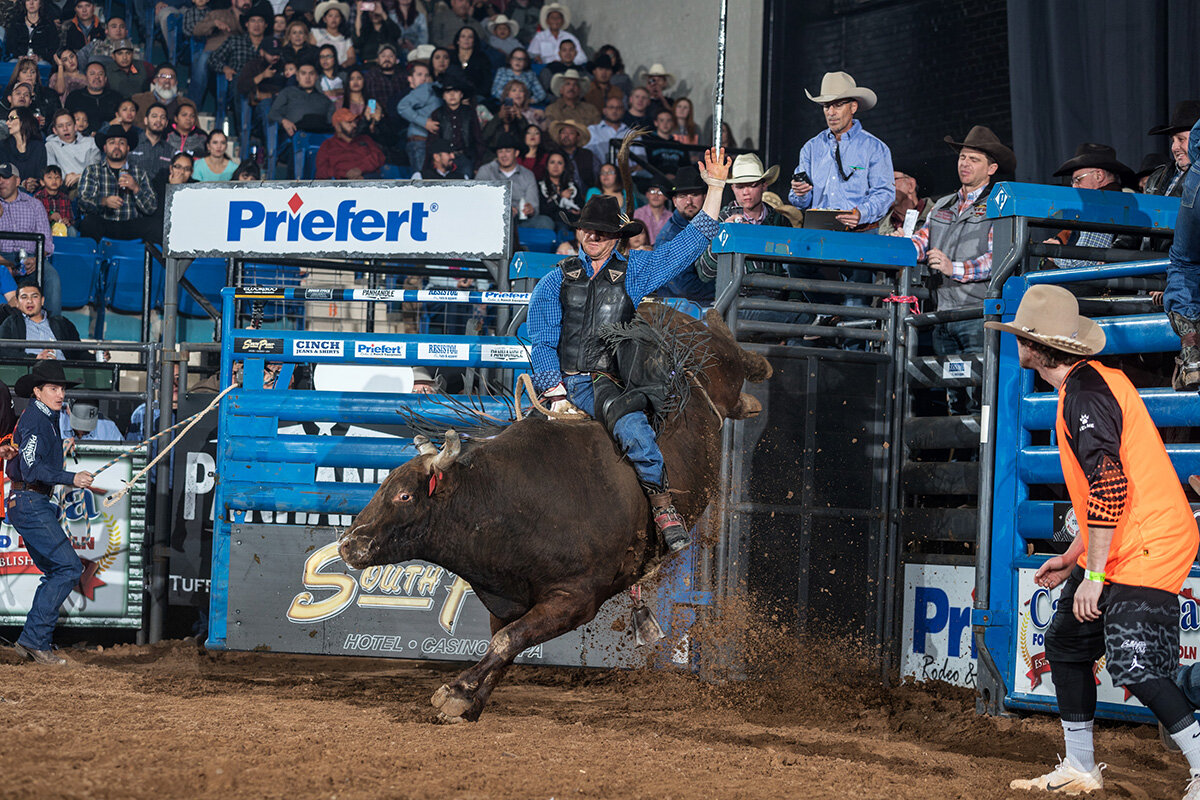 Nathan Helm Ranch Bull Riding Tuff Hedeman Bull Riding Tour - El Paso, TX — Tuff Hedeman Bull Riding