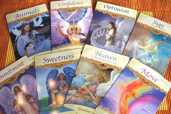 How to Give an Angel Card Reading Workshop