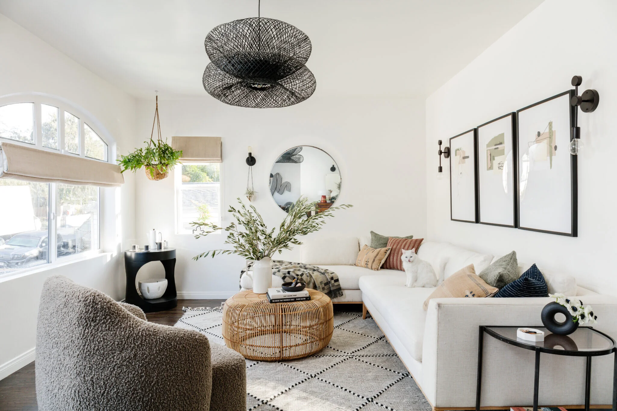 Lulu and Georgia 01.jpeg