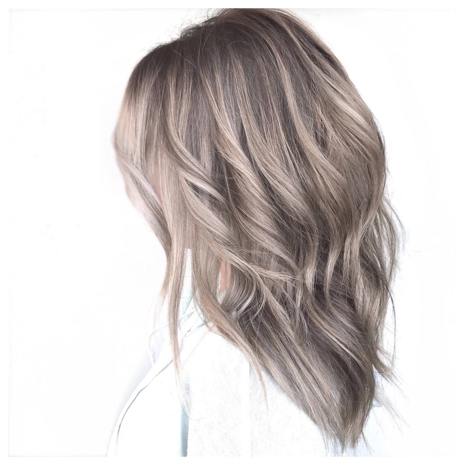 Blonde, mid length