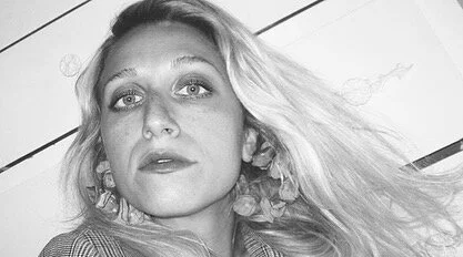 Meg Malafronte is a living legend, and a FORCE✨ She has worked on The Ellen Show, The Tonight Show with Jimmy Fallon, and been a personal assistant to Bethenny Frankel, Julian Schnabel, and Madonna (for three days) 👩&zwj;🎤 Professional milestones a