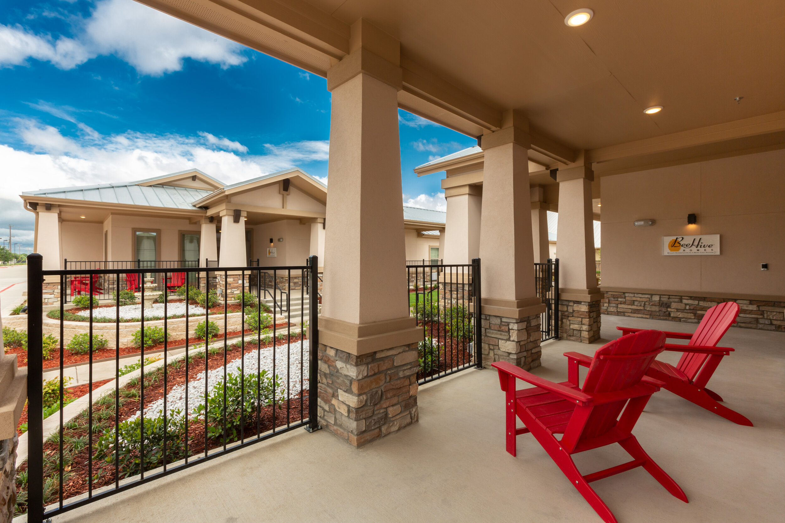 Beehive Senior Living Design Frisco Quorum.jpg