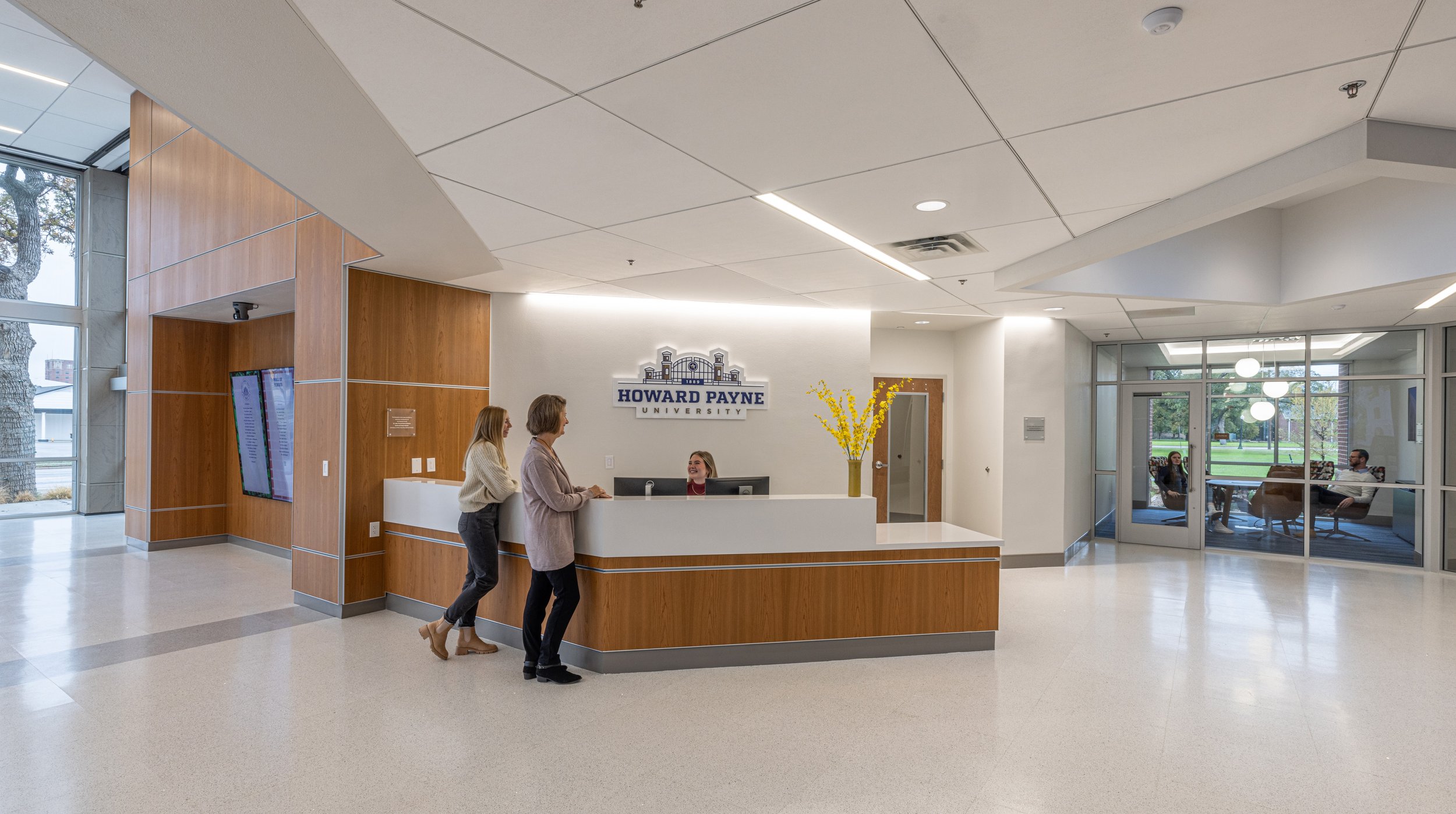 HPU Welcome Cntr Lobby 1.jpg