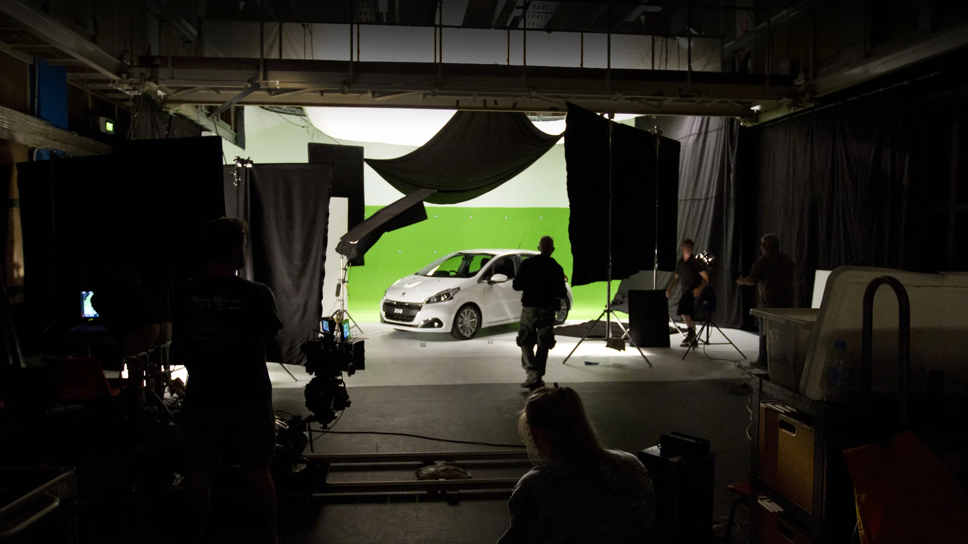 _MG_5365_StudioShoot_16_9_edit.jpg