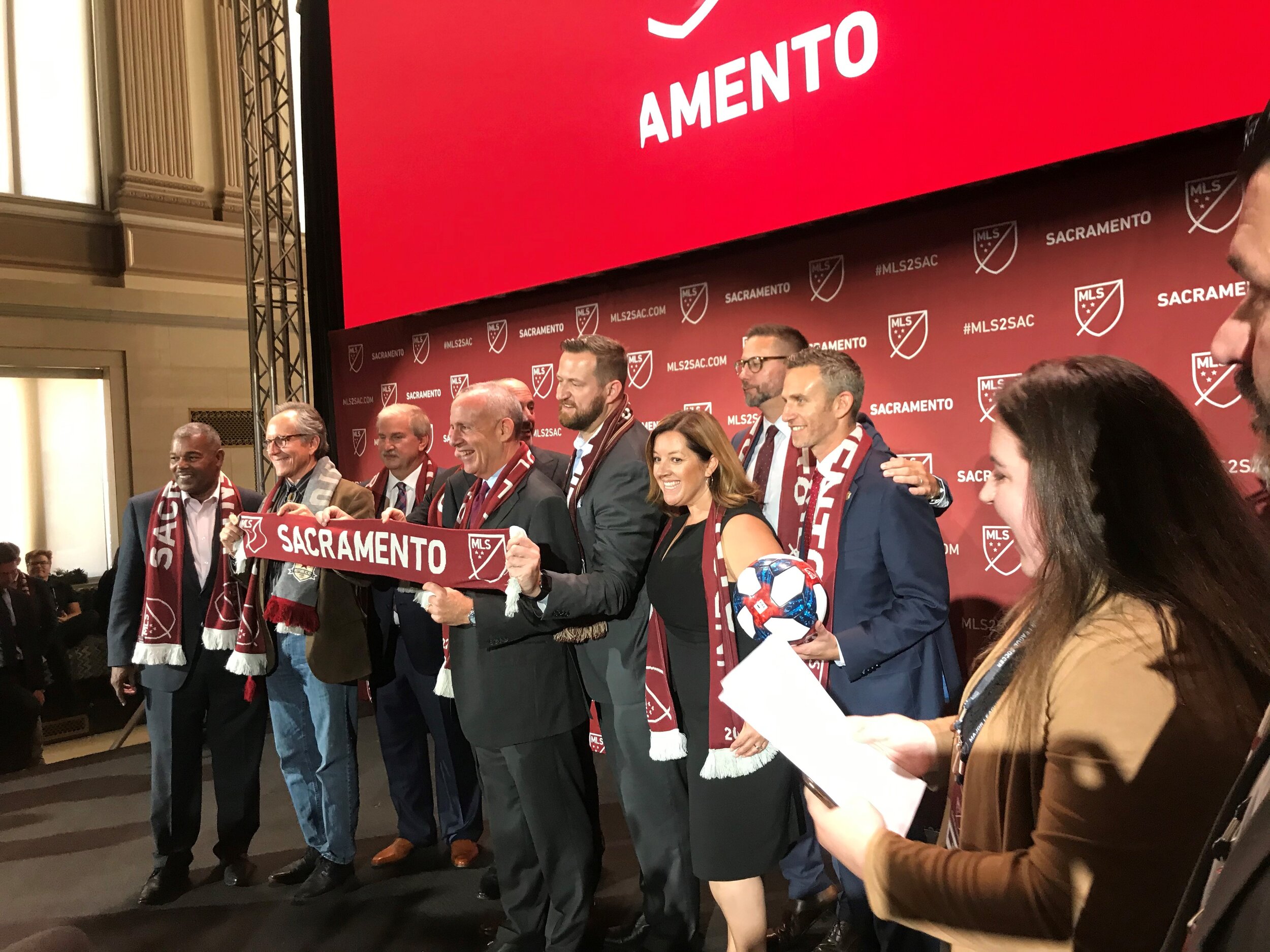 mayor and council.jpg