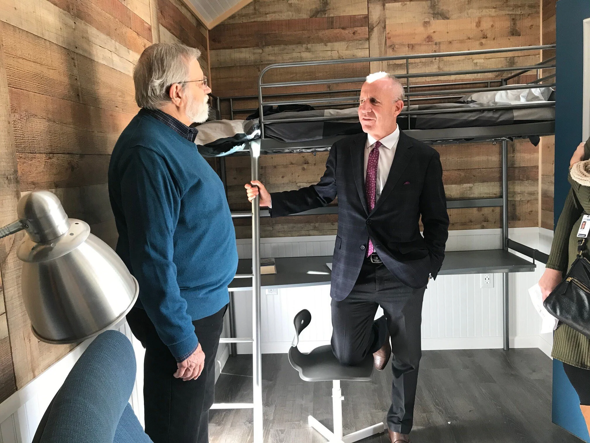 Sleeping cabins for Sacramento homeless among options endorsed by City Council