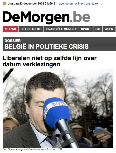 De Morgen - Belgian newspaper Belgium - December 2008 Belgian politician Bart Somers hit by a microphone. Photo: Ezequiel Scagnetti.JPG