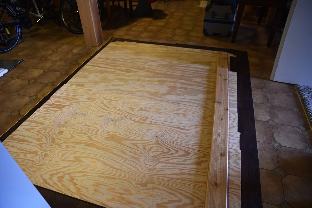 Laying Our Van S Flooring The Vanimals, What Size Plywood For Vinyl Flooring