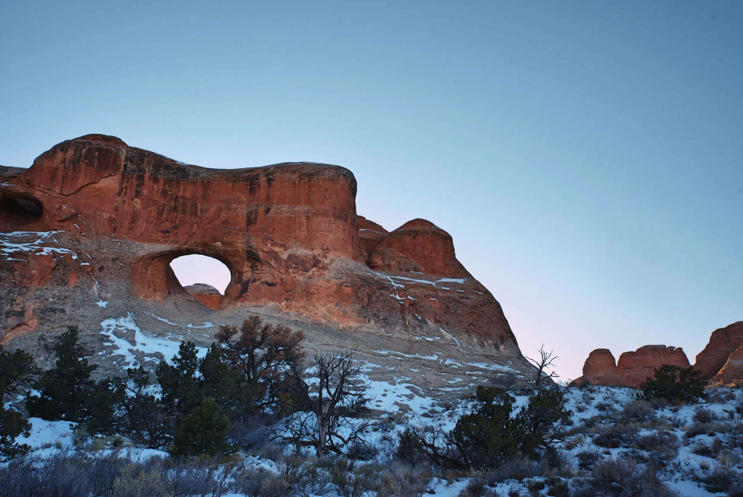 Tunnel Arch was given its name because early visitors to the park thought it looked like a highway tunnel.