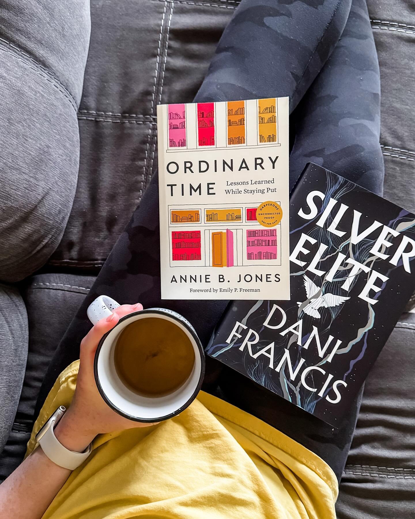 A cozy, rainy spring Sunday. Two very different current reads. Finally catching up on book reviews. And a cup of Cold 911 tea. 🤌🏼