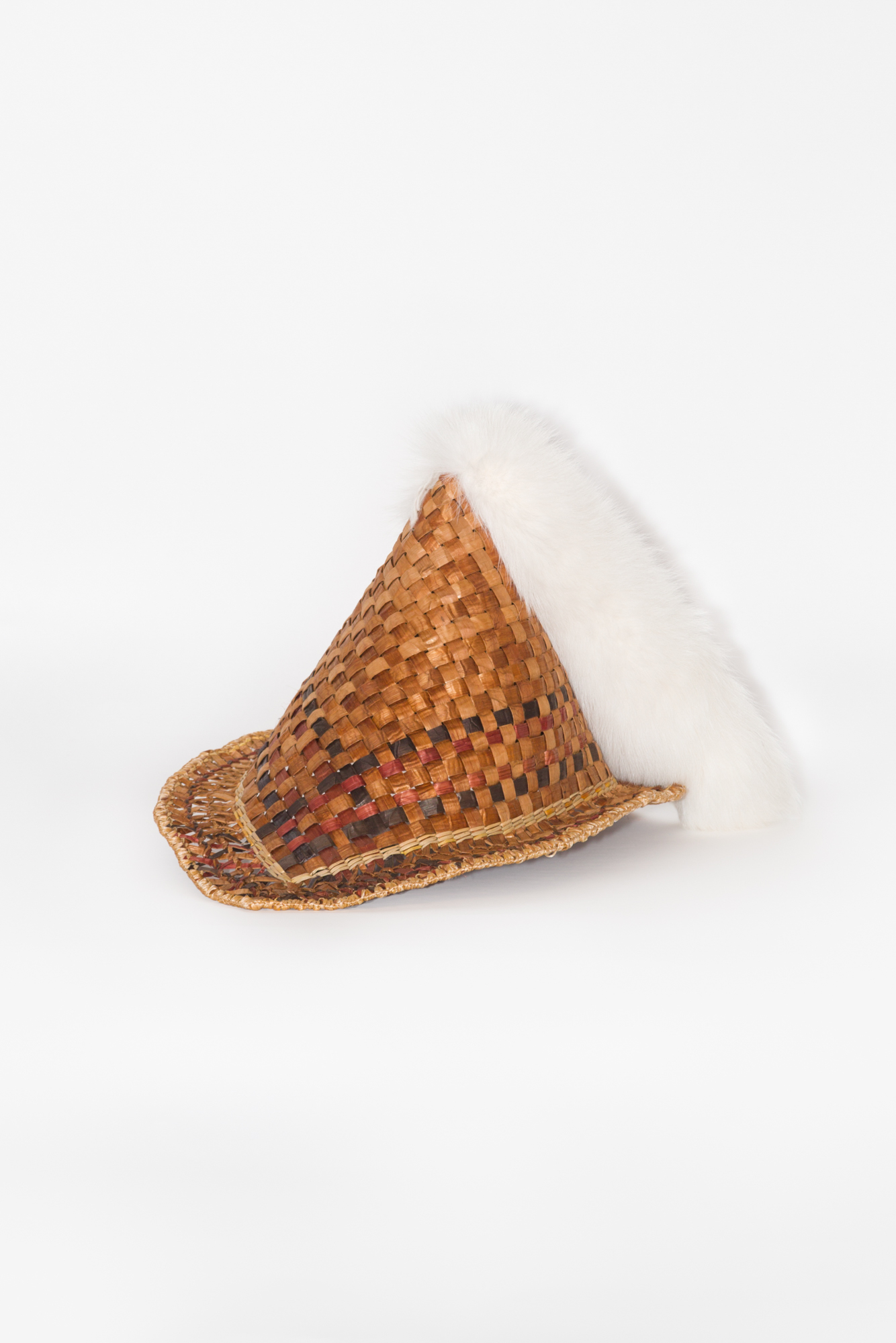 Tuhong (Chamoru fishing hat) (alternate view)