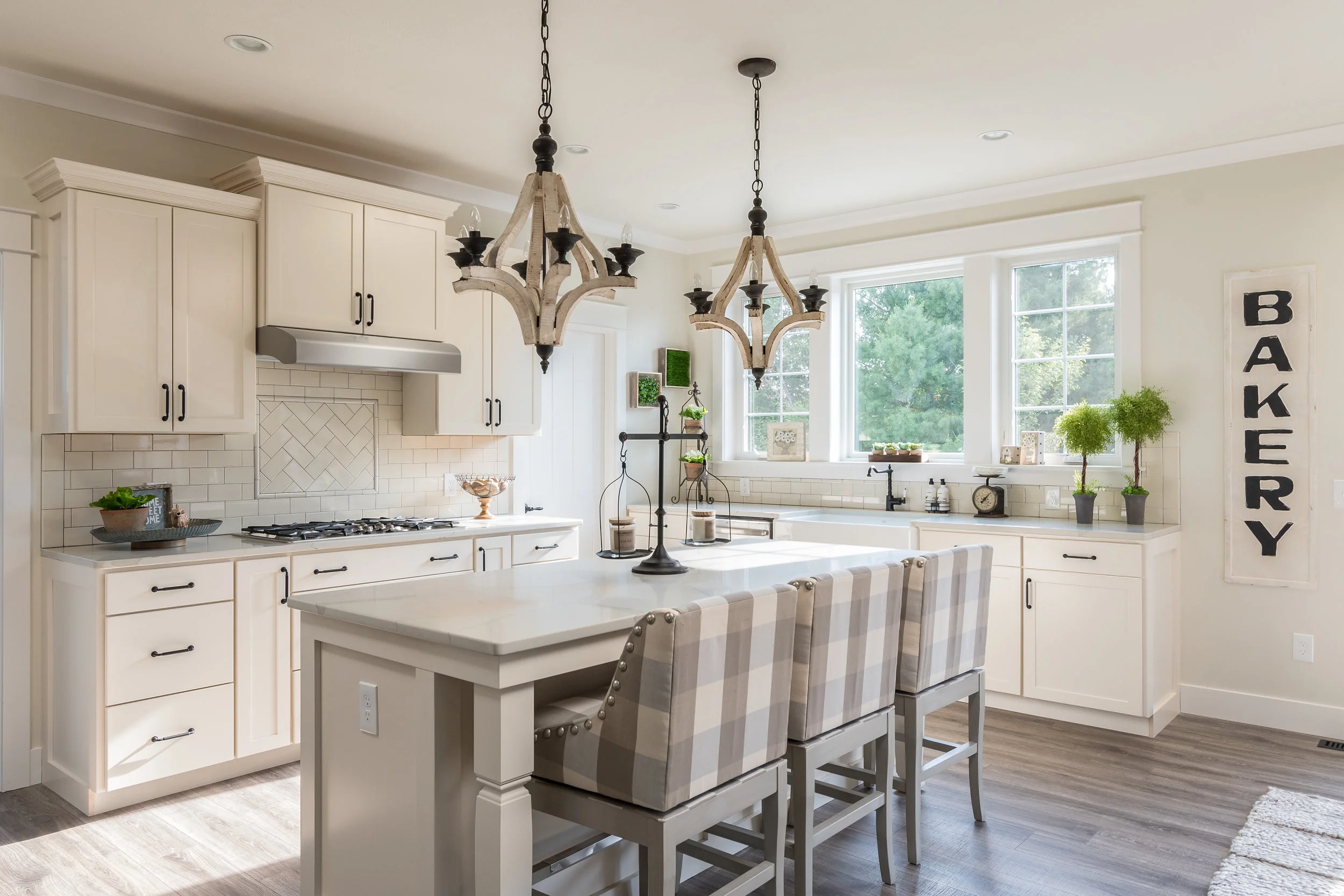 Kalamazoo Parade of Homes Kitchen