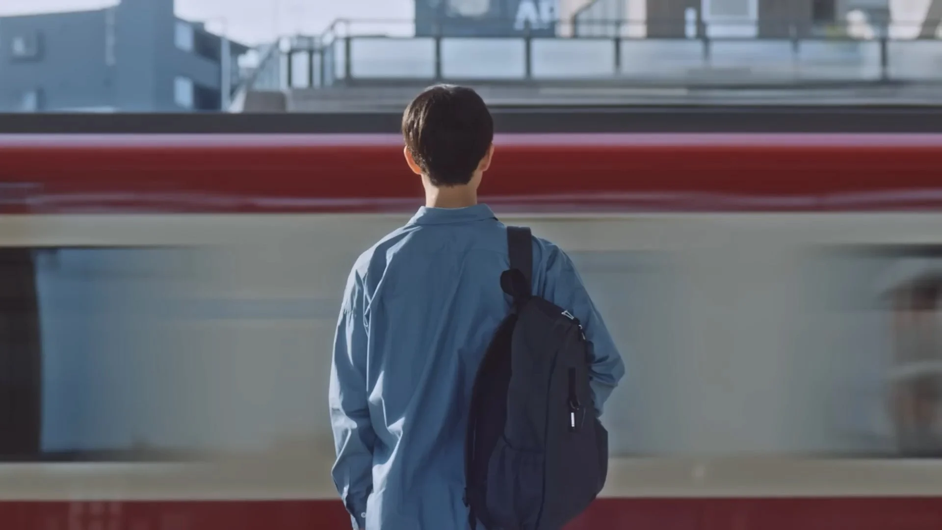 パナソニック インダストリー「インダってナンダ？」ブランドムービー 30秒（駅篇）.00_00_21_18.静止画001.jpg