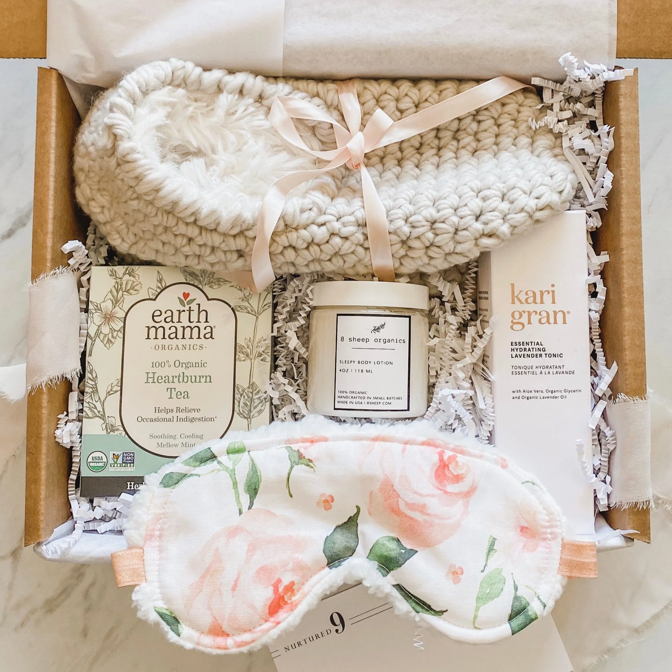gift box for pregnant friend