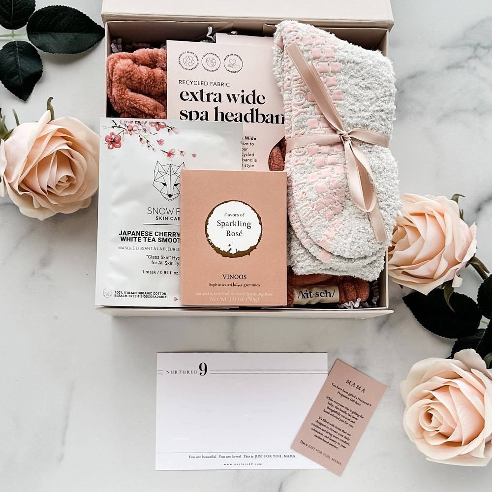 Sometimes we just need to send the women in our life a &ldquo;little something&rdquo;. 
⠀⠀⠀⠀⠀⠀⠀⠀⠀
This beautifully curated special edition Mother&rsquo;s Day gift is perfect to show the Mama figures in your life that you are thinking of them, appreci