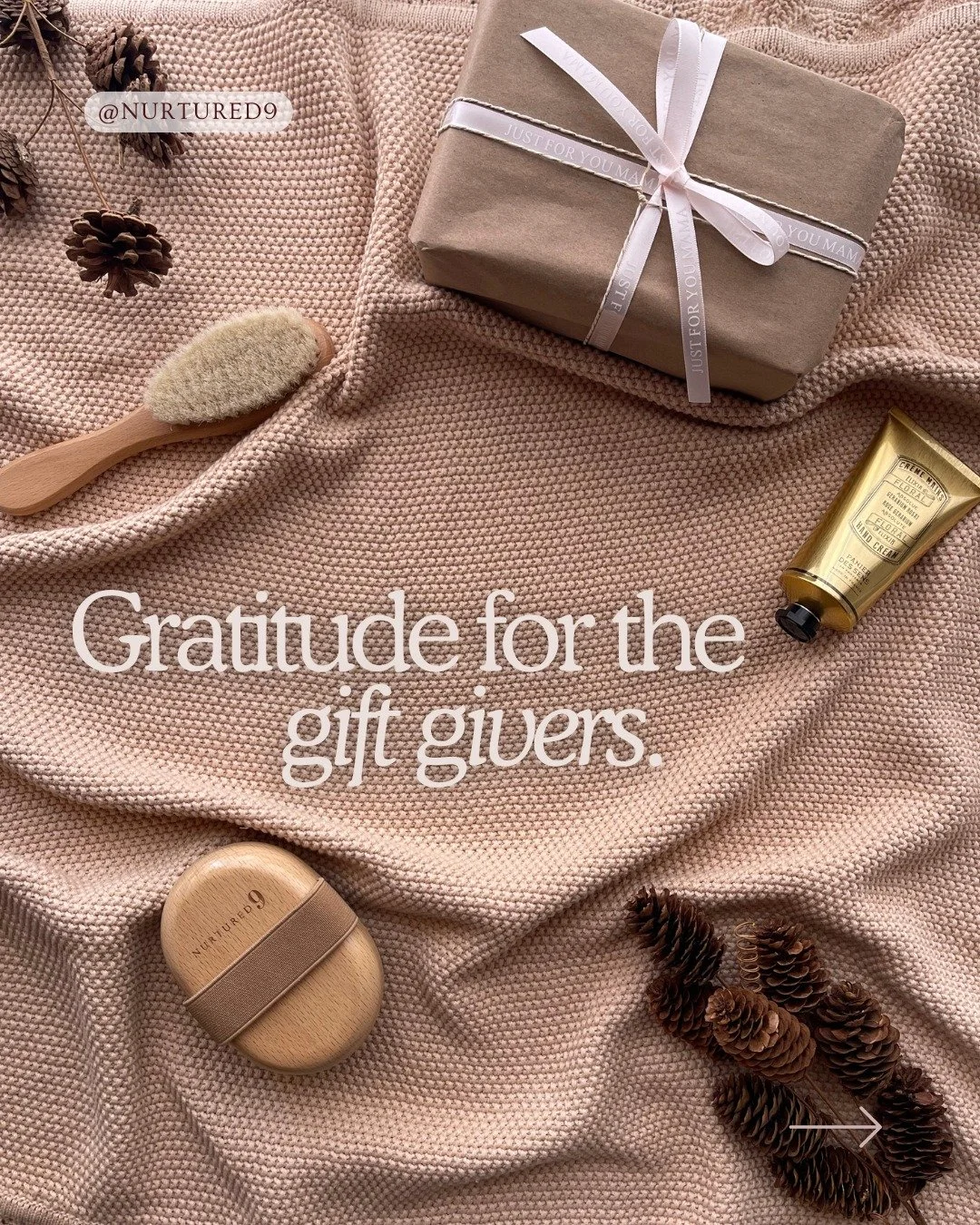 For the gift givers&mdash;the sisters, mothers, friends, and colleagues who show up for the mamas in their lives. You make the world brighter. ✨🎁