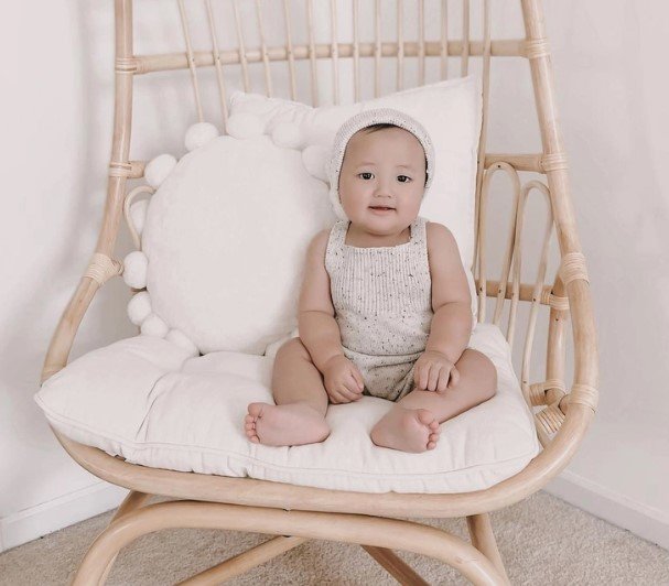 romper-chair.jpg