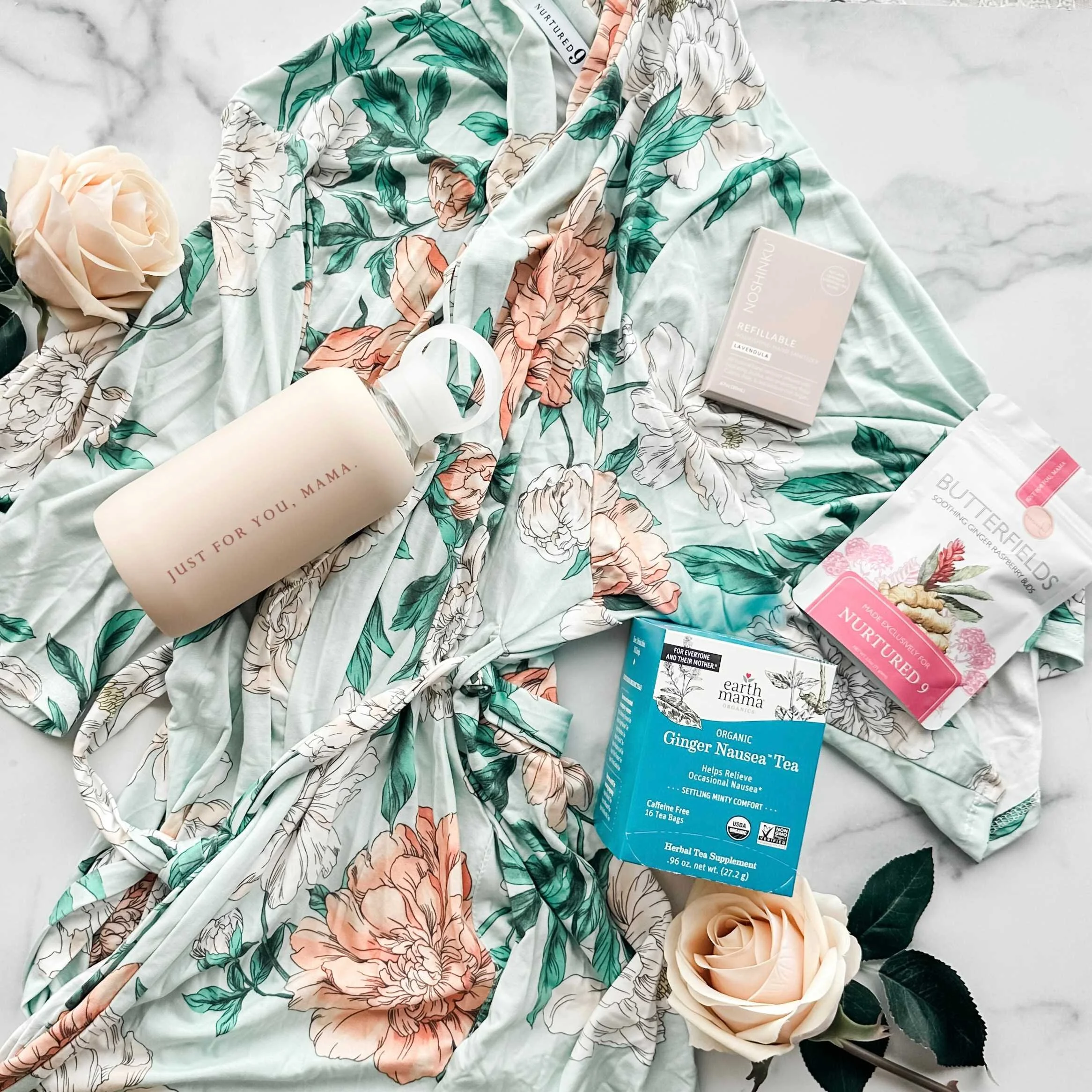 congrats-pregnancy-gift-box-mint-green-flatlay.jpg